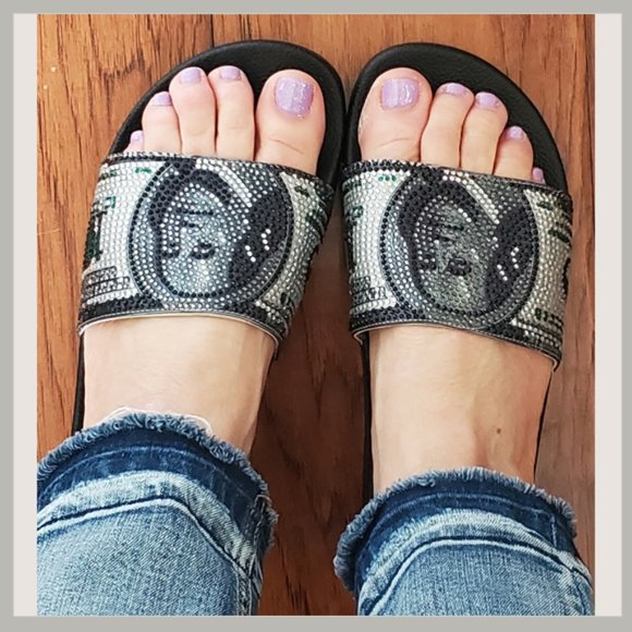 inc international concepts inc women's peymin pool slides